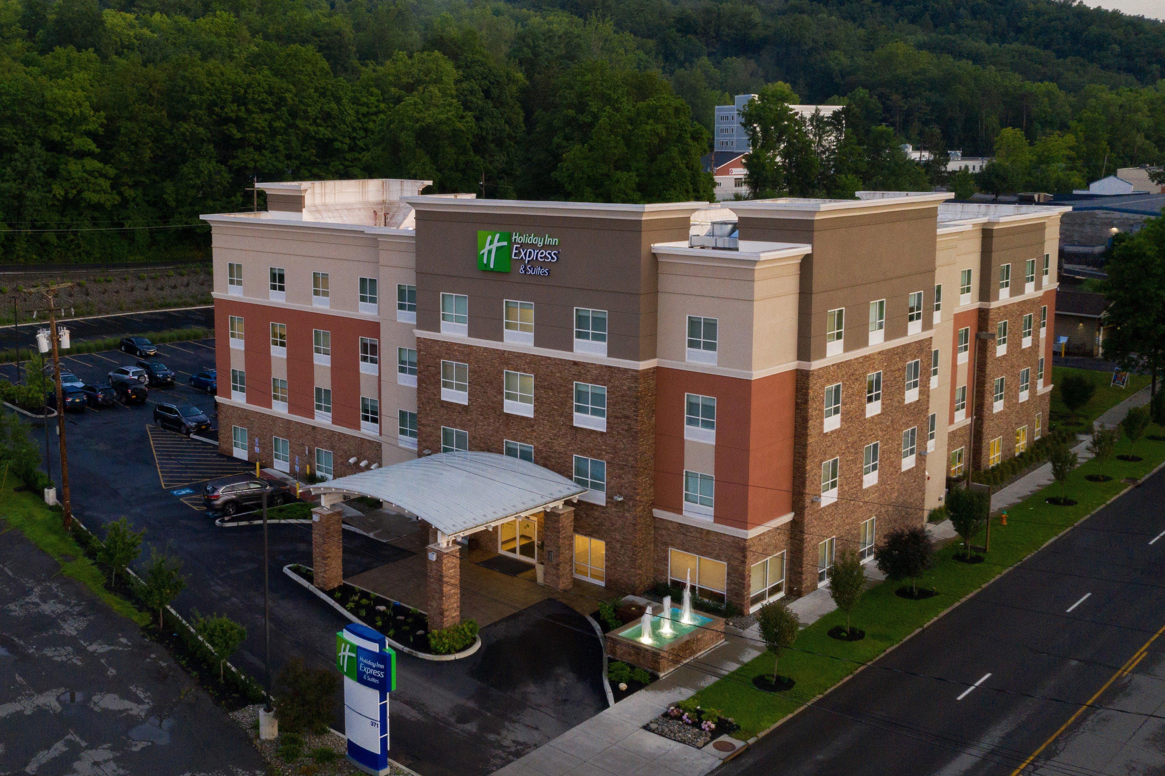 Holiday Inn Express & Suites Ithaca By Ihg Luaran gambar