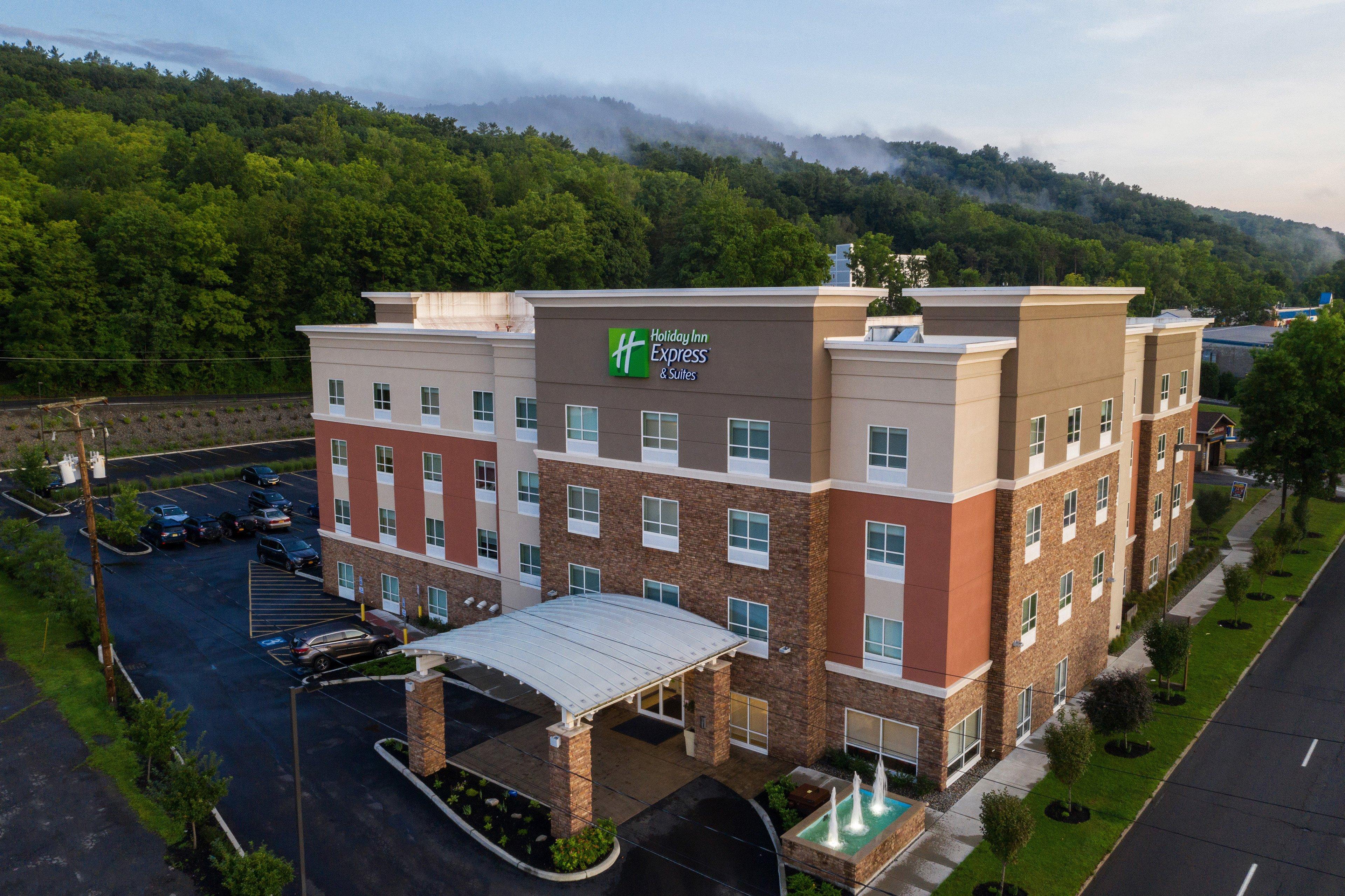 Holiday Inn Express & Suites Ithaca By Ihg Luaran gambar